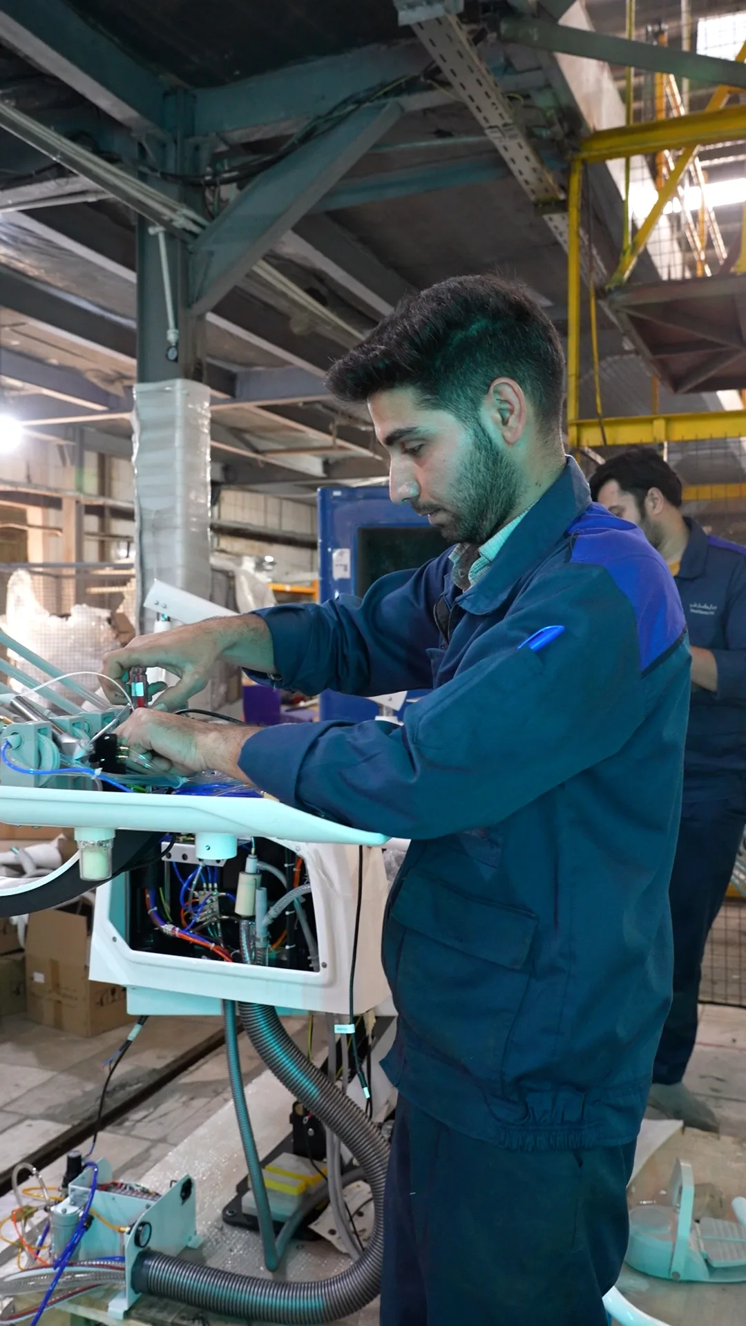 Sequence 02.00_04_44_24.Still019